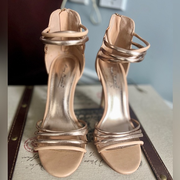 Strappy High Heels sz 7.5 - Picture 1 of 12